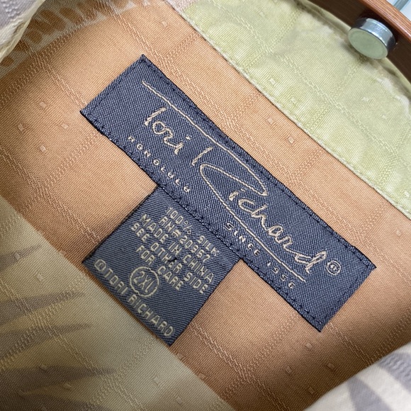 Vintage 90s Silk Hawaiian Shirt Men 2XL Cream Tan Palm Fronds USA Camp Festival - Picture 12 of 13